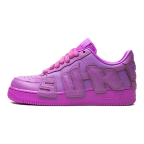 Nike Cactus Plant Flea Market Fuchsia Air Force 1 Sneaker mit auffälligem Branding