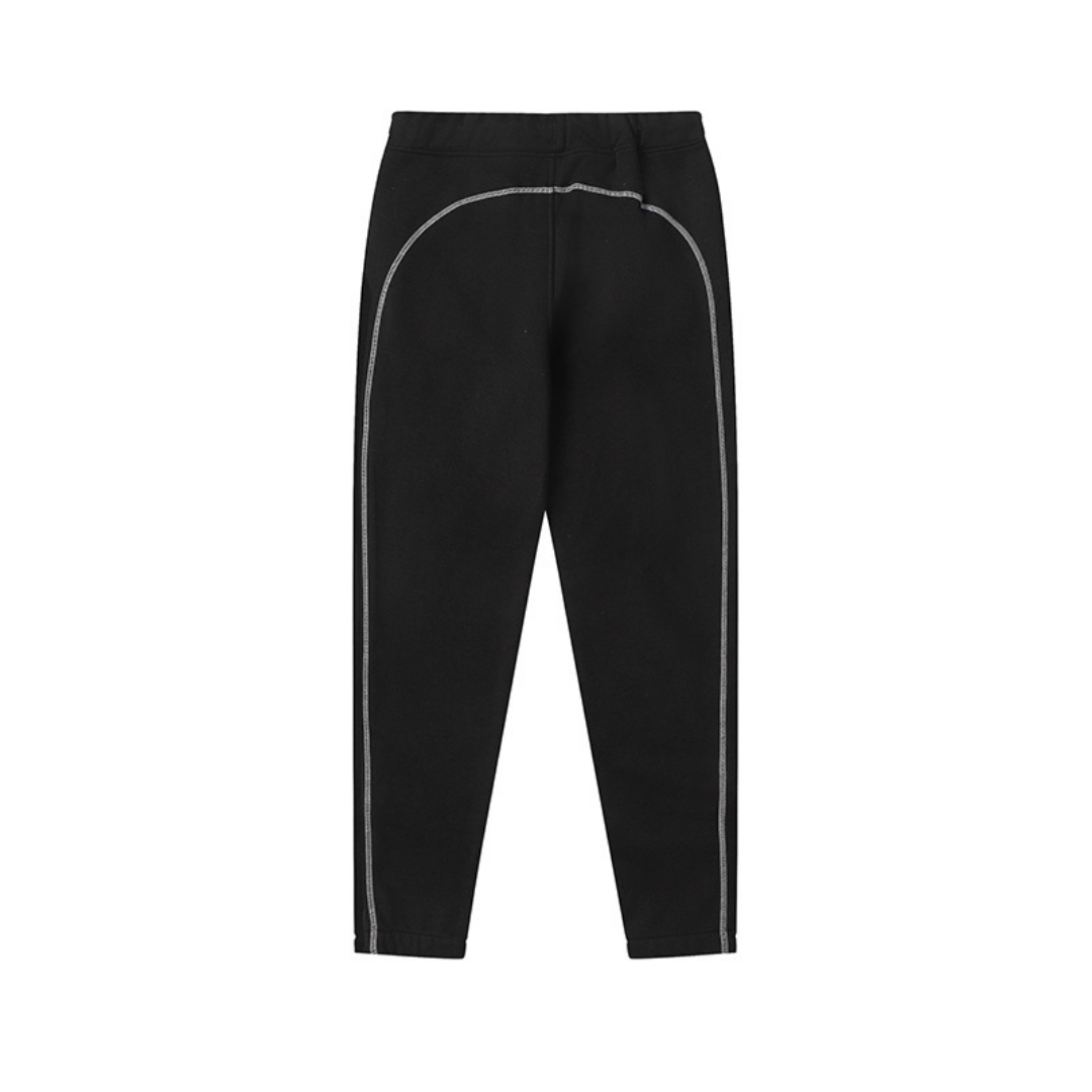 Trapstar Irongate Arch Chenille Trainingsanzug – Stilvoller Rot-Schwarz Streetwear Look
