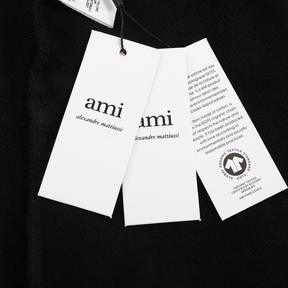 AMI Paris Herren Shorts: Stylisch, Bequem, Hochwertige Baumwolle, Vielseitig, Schwarz/Weiß