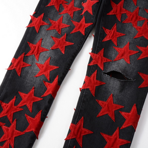 Amiri Rote Sternen-Patch Jeans: Luxuriöse Designer-Denim für Rock'n'Roll-Stil