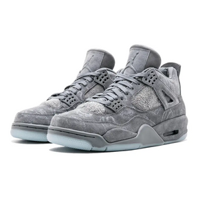 Air Jordan 4 Retro Kaws Luxus Wildleder Sneaker – Grau, Leuchtsohle