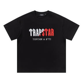 Trapstar Decoded Schwarzes Kurz-Set für Herren - Bequemes Streetwear Sommer-Outfit