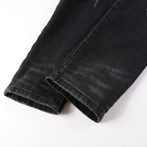 Amiri Herren Luxus Bandana Patch Jeans Schwarz – Cooler Designer Denim Slim Fit