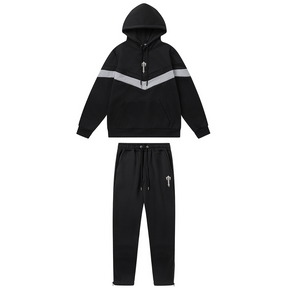 Trapstar Decoded V-Stripe Schwarzer Trainingsanzug: Stylischer Streetwear-Komfort für den Alltag