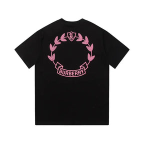 Burberry Luxus T-Shirt: Zeitloses Baumwoll Design für Eleganten Komfort