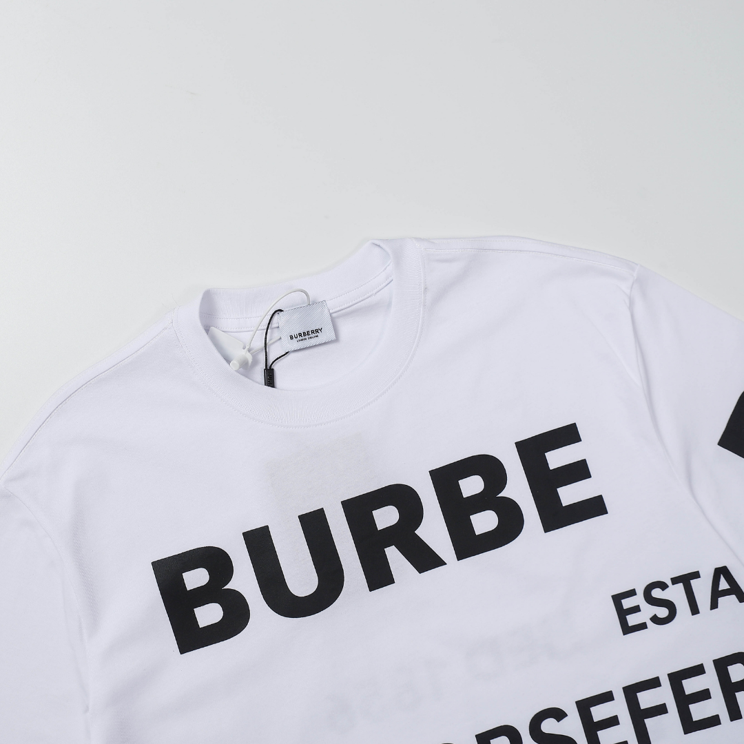 Exklusives Burberry Baumwoll-T-Shirt – Ikonisches Design für Stilvolle Herren und Damen