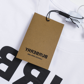 Exklusives Burberry Baumwoll-T-Shirt – Ikonisches Design für Stilvolle Herren und Damen