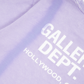 Gallery Dept. Deconstructed Streetwear T-Shirt: Handgemachtes Baumwoll-Shirt im Vintage-Look