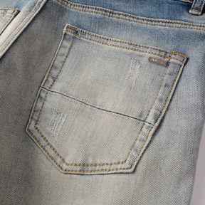 Amiri Designer Patch Distressed Jeans für Herren – Stylische Ripped Denim Hose