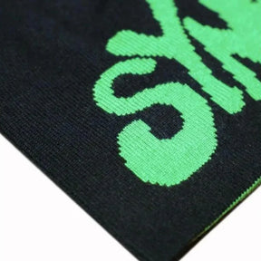 Syna World Totenkopf Strickmütze – Urbaner Streetwear Style für Herbst & Winter