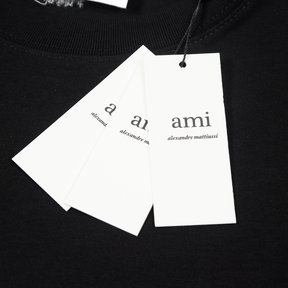 AMI Paris Unisex Baumwoll-T-Shirt mit ikonischem Herz-Logo, Designer Freizeit Shirt