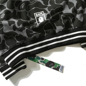 Exklusives BAPE Streetwear Set: Bequemer Hoodie & Stylische Shorts für Herren