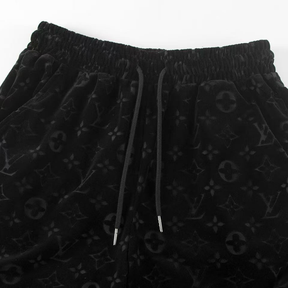 Luxuriöse Louis Vuitton Herren Shorts – Bequem, Stylisch mit dezentem Monogramm für den Sommer