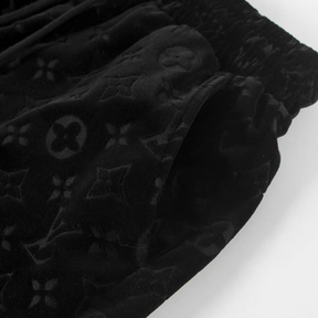 Luxuriöse Louis Vuitton Herren Shorts – Bequem, Stylisch mit dezentem Monogramm für den Sommer