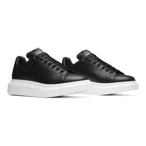 Alexander McQueen Schwarzer Designer Sneaker: Luxuriöser Stil, Ikonisches Statement