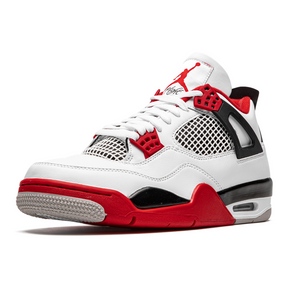 Air Jordan 4 Retro „Fire Red 2020“: Ikonischer Sneaker mit Nike Air Branding