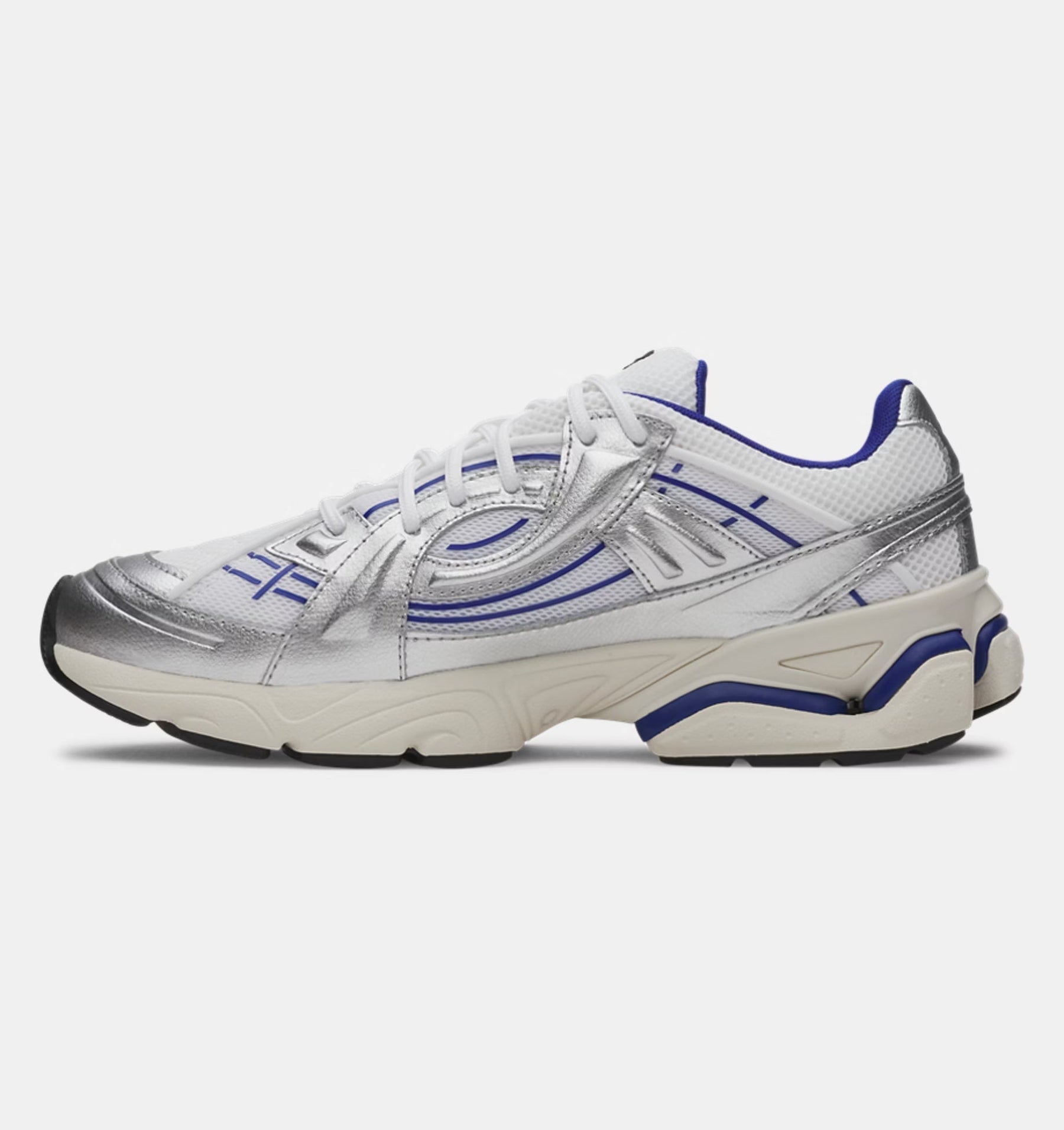 "UA" Sneaker