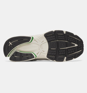 "UA" Sneaker