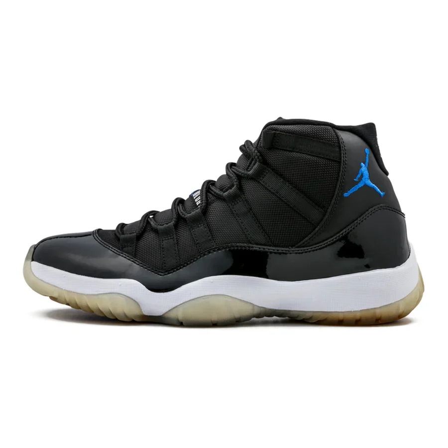 Air Jordan 11 Retro "Space Jam 2009" Legendärer Basketball-Sneaker Sammlerstück