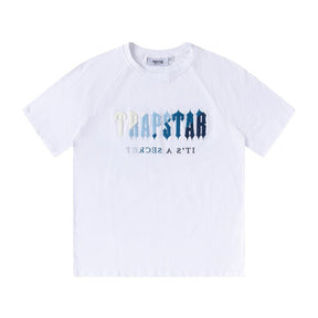 Trapstar Decoded Black Ice Shorts: Coole Streetwear Bermuda für lässige Sommer-Looks