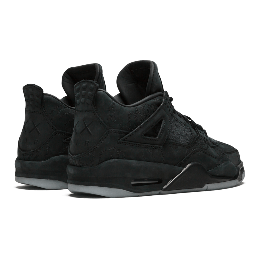 Exklusiver Air Jordan 4 Retro Kaws Black Sneaker – Limitierte Edition für Sammler