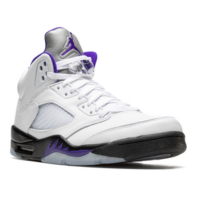 Air Jordan 5 Retro Concord Sneaker: Ikonischer Stil, Premium-Leder, Violette Akzente