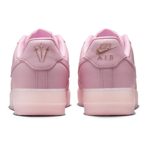 Nike Air Force 1 Low Drake NOCTA Pink Foam Leder-Sneaker – Liebevolle Herz-Details