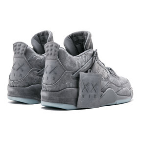 Air Jordan 4 Retro Kaws Luxus Wildleder Sneaker – Grau, Leuchtsohle