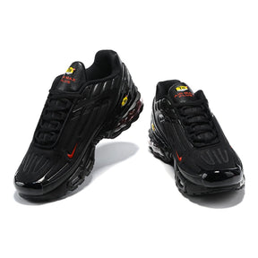 Nike Air Max Plus 3: Futuristische Dämpfung, Stilvolles Design für Ultimative Bequemlichkeit