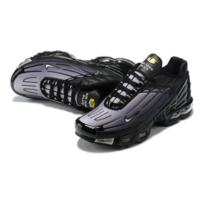 Nike Air Max Plus 3 Sneaker: Ultimativer Komfort, futuristisches Design, Max Air Dämpfung