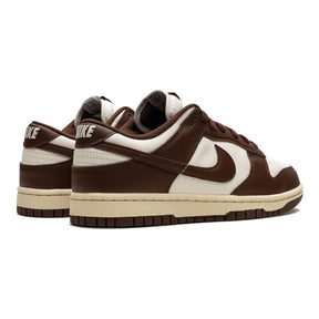 Nike Dunk Low WMNS "Cacao Wow" Sneaker: Vintage-Stil, Komfort, Braun-Cremeweiß