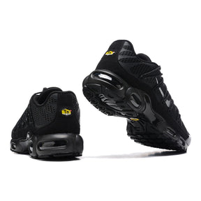 Nike Air Max Plus TN Sneaker: Innovatives Design, Tuned Air Komfort, Kultstatus seit 1998