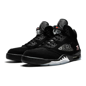 Air Jordan 5 Retro BCFC PSG Sneaker – Schwarzes Nubuk, Kultiges Design